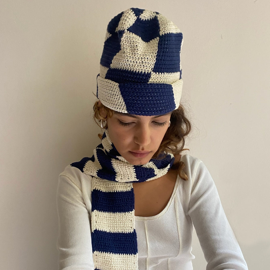 Maxi Check Beanie - Navy