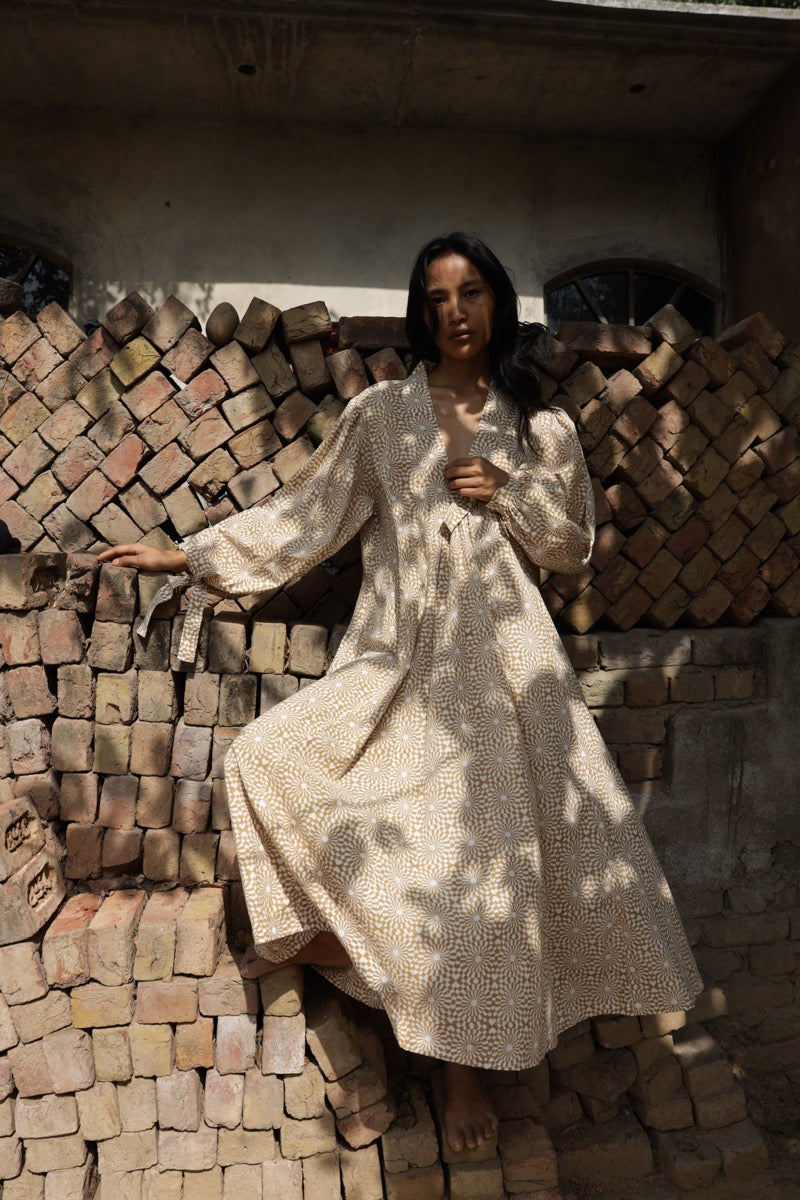 Clementina Dress - Disco Peanut